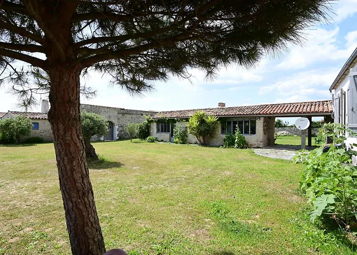 Villa 015 Le Moulin Rouge